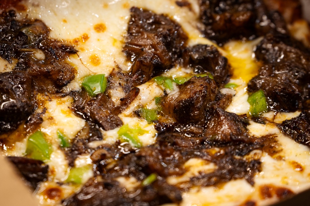 Oxtail pizza
